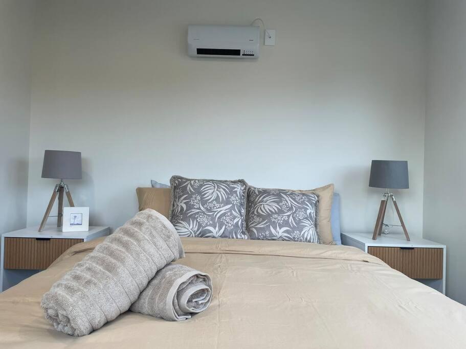 Cbd Luxury Parkside Living 2 Bedroom With Parking 크라이스트처치 외부 사진